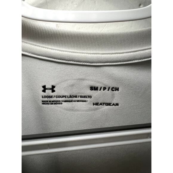 Under Armour white v neck t shirt womens small athleisure workout sporty‎ casual - Picture 2 of 5